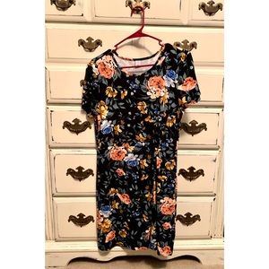 Old Navy Twist-Front Tee Dress Black Floral Size L